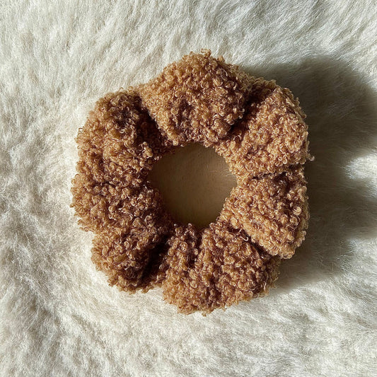 Teddy Scrunchie - Brown
